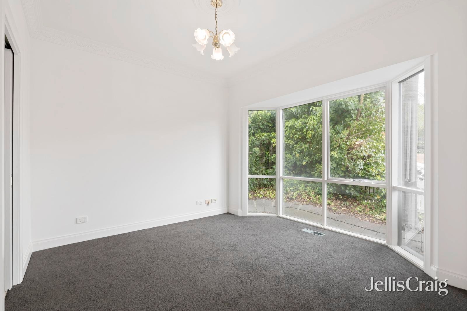 12A Baird Street North, Doncaster image 5