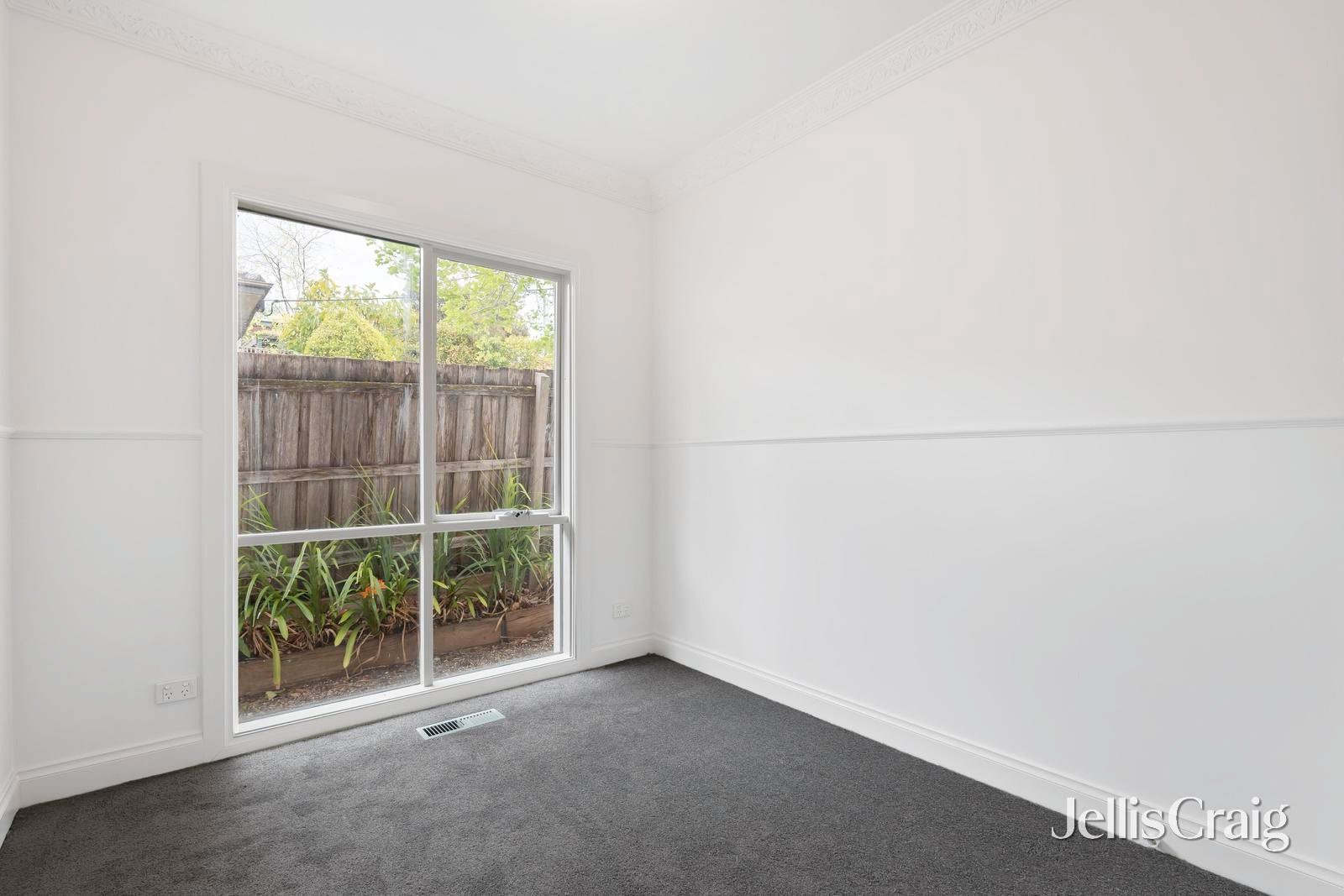 12A Baird Street North, Doncaster image 9