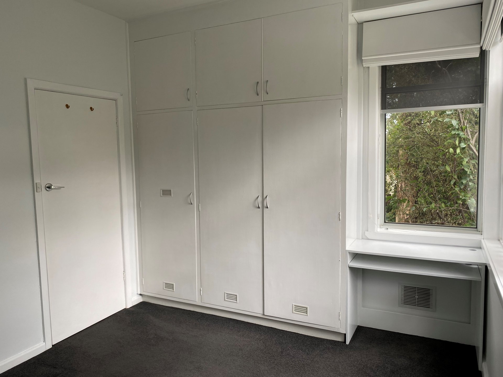 Property Gallery Thumbnail 4