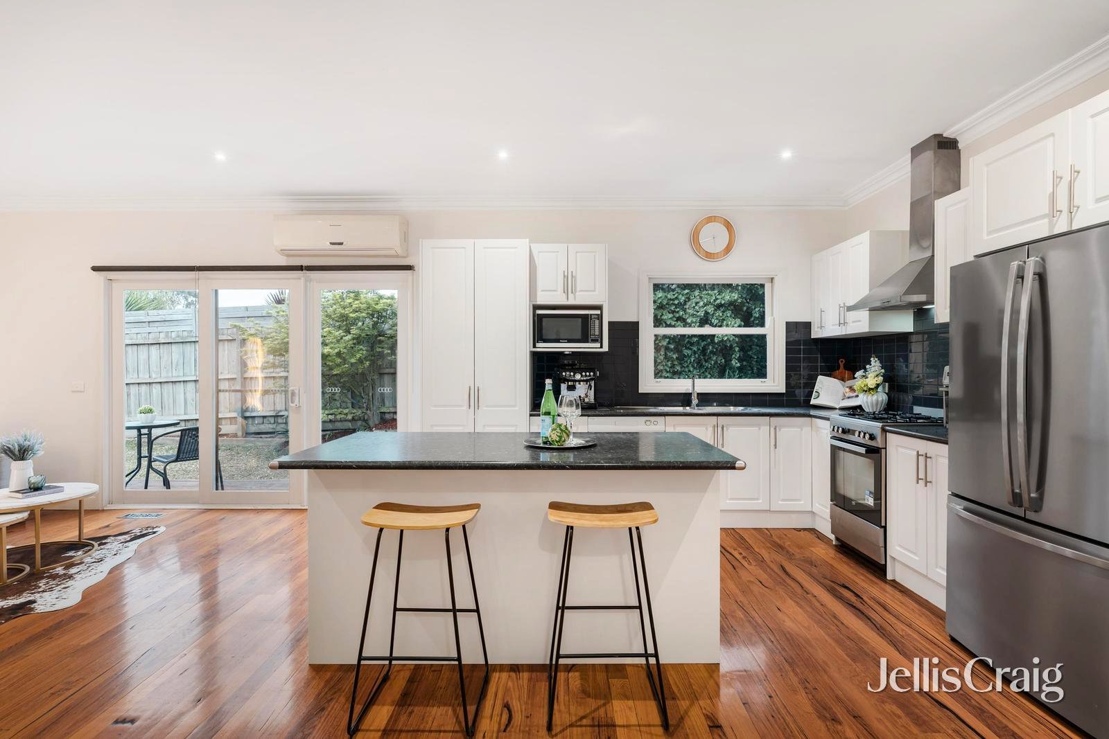 12A Byrne Road, Bayswater North image 5