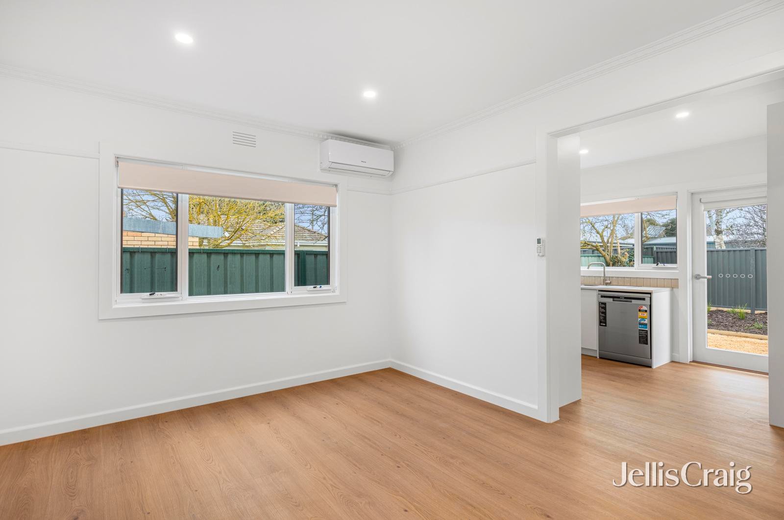 12a Iris Avenue, Wendouree image 3