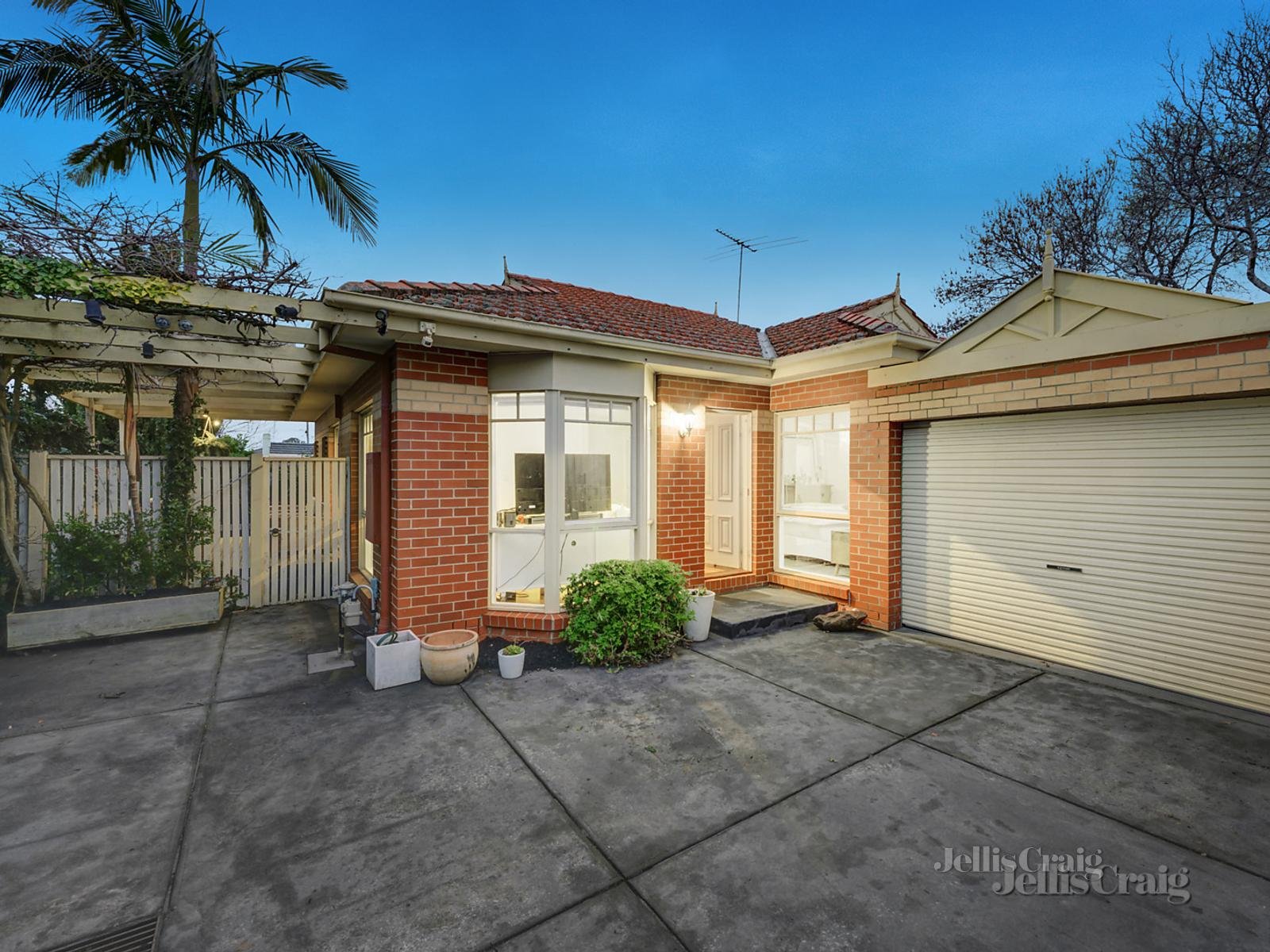 12A Marquis Road, Bentleigh image 1