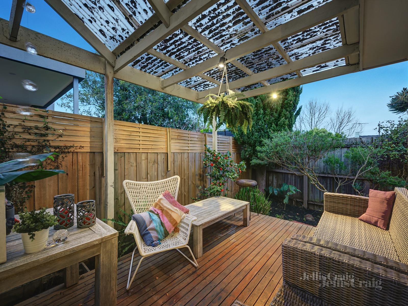 12A Marquis Road, Bentleigh image 6