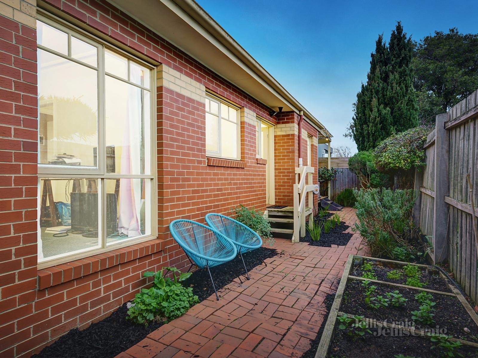 12A Marquis Road, Bentleigh image 7