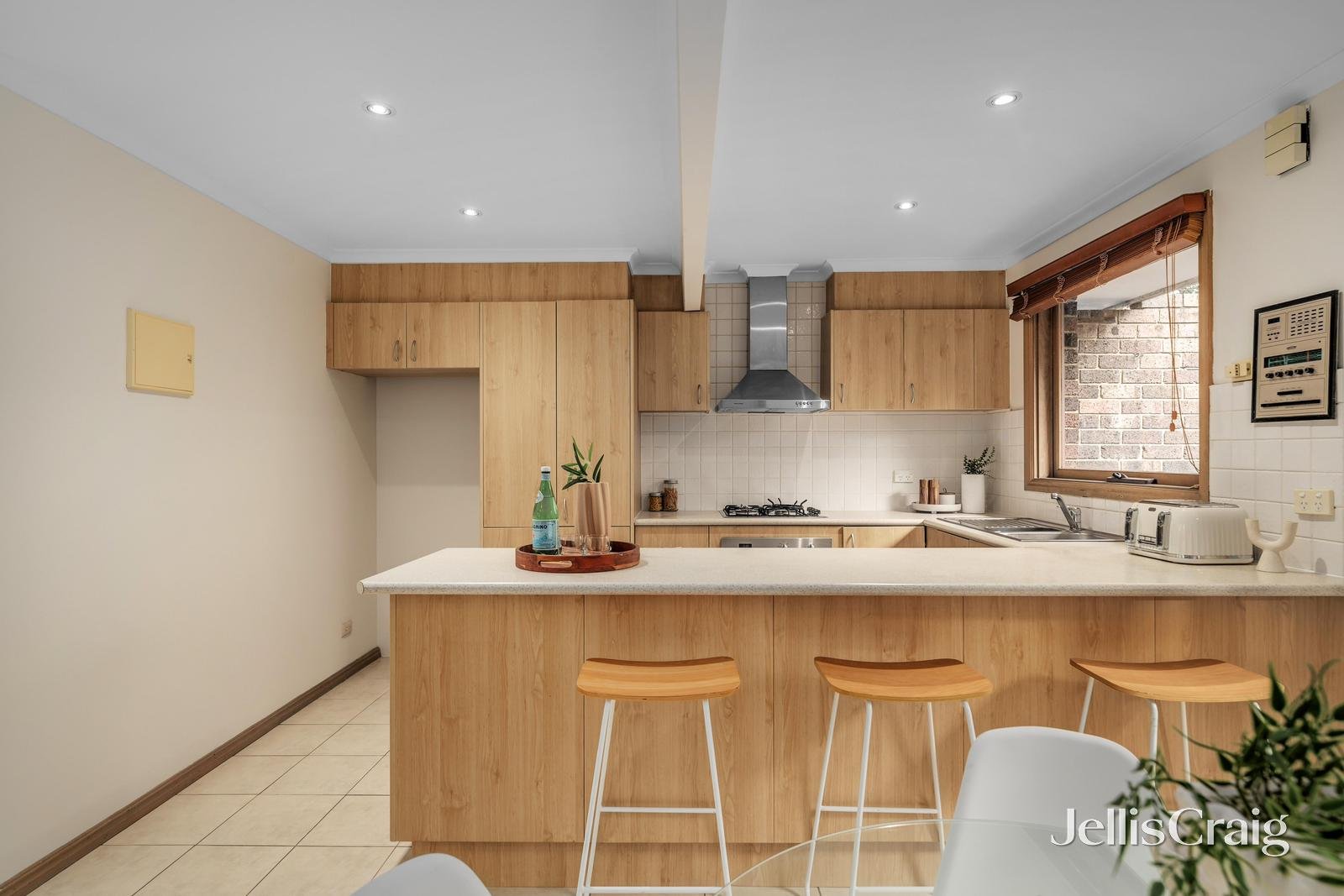 1/2A Merton Street, Box Hill image 4