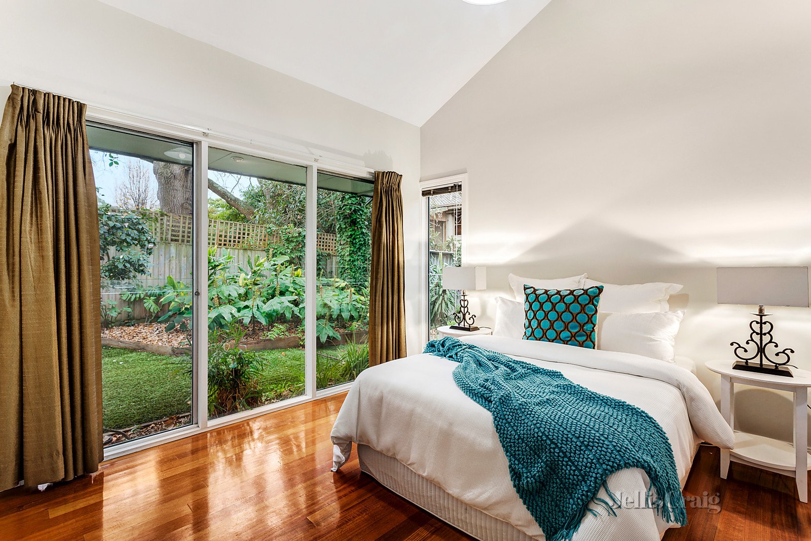 12A Robinson Road, Surrey Hills image 10