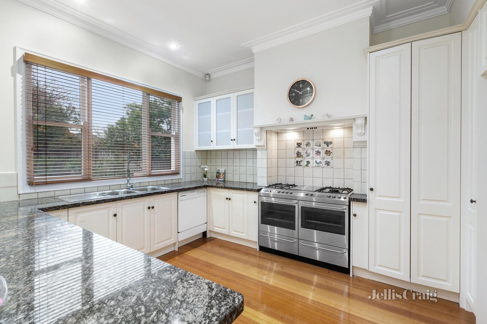 12A Stanhope Grove, Camberwell image 7