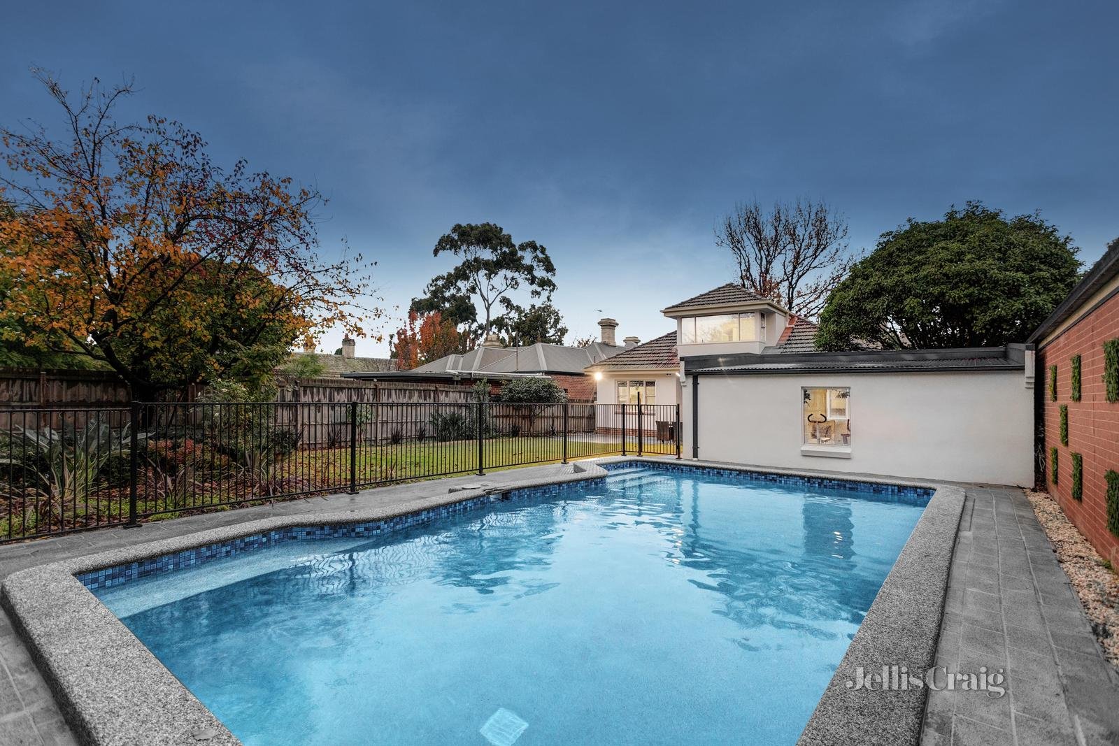 12A Stanhope Grove, Camberwell image 12