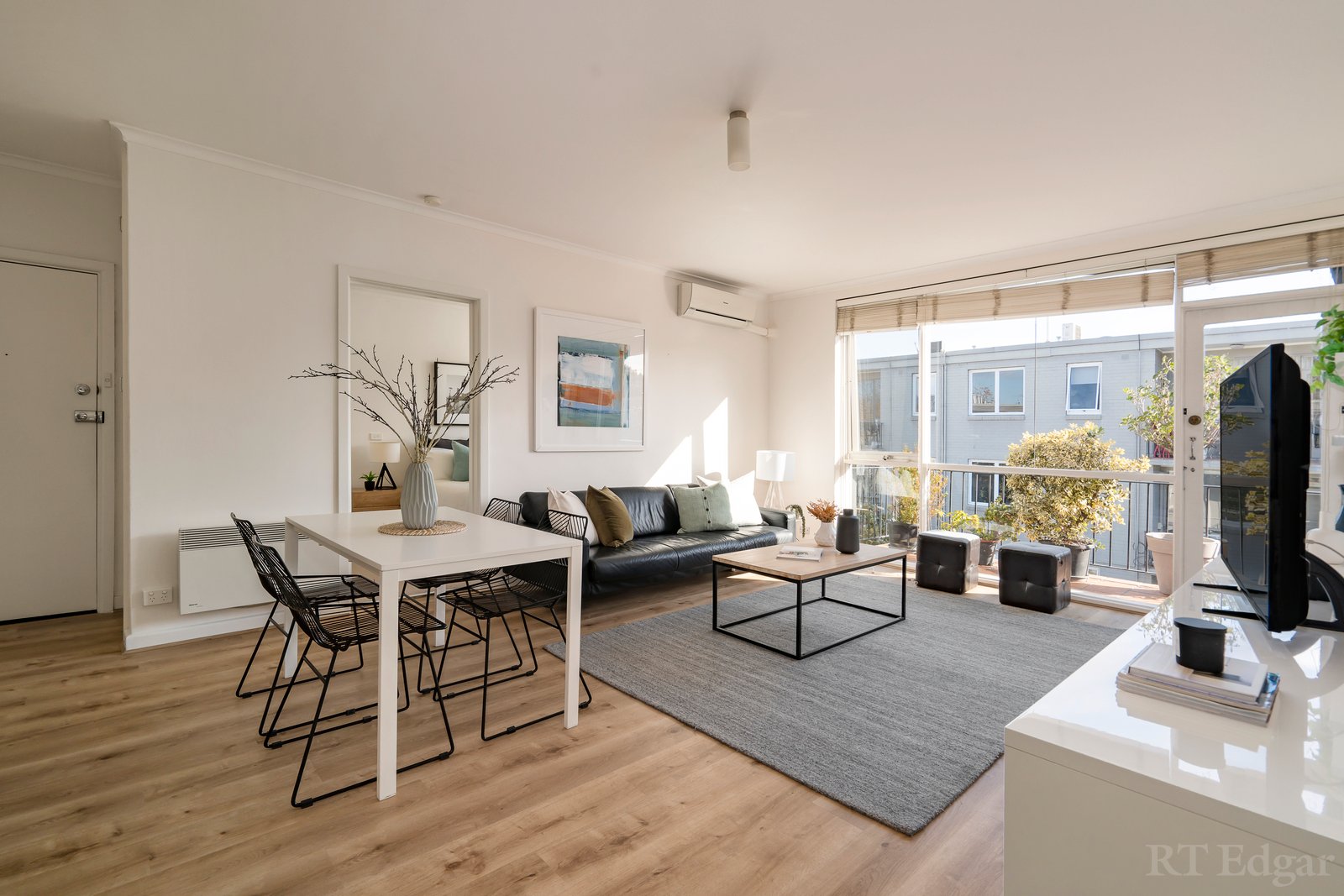 Property Gallery - Main Image