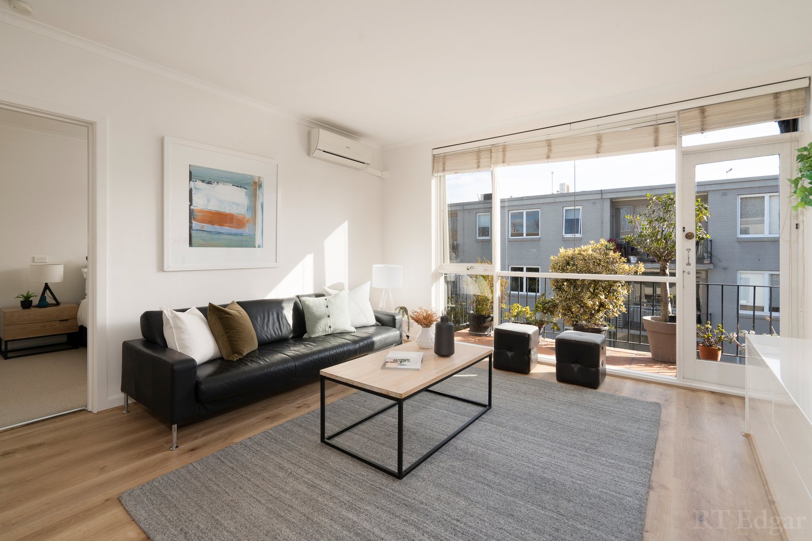 Property Gallery Thumbnail 4