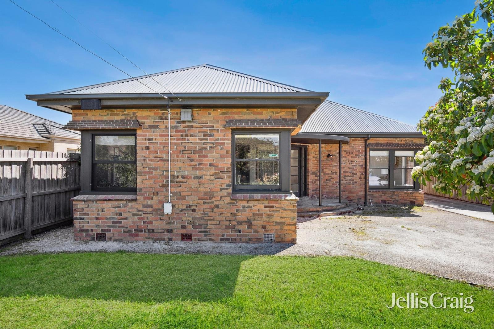 12B Calder Street, Manifold Heights image 1