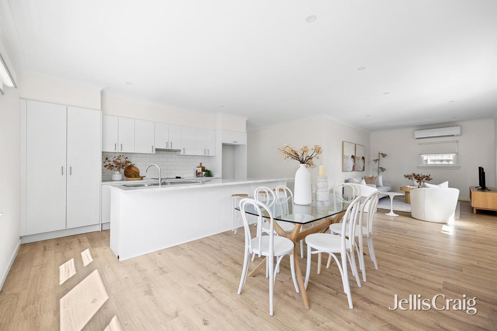12B Calder Street, Manifold Heights image 2
