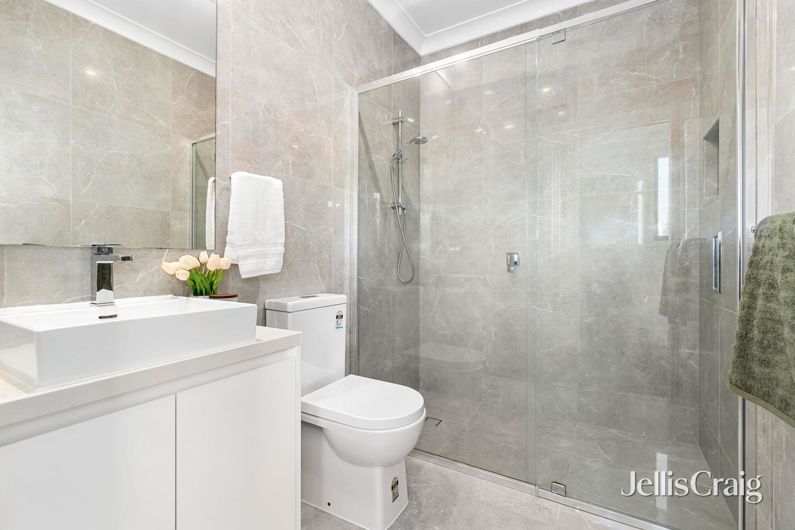 12B Carolina Street, Mount&nbsp;Waverley image 8