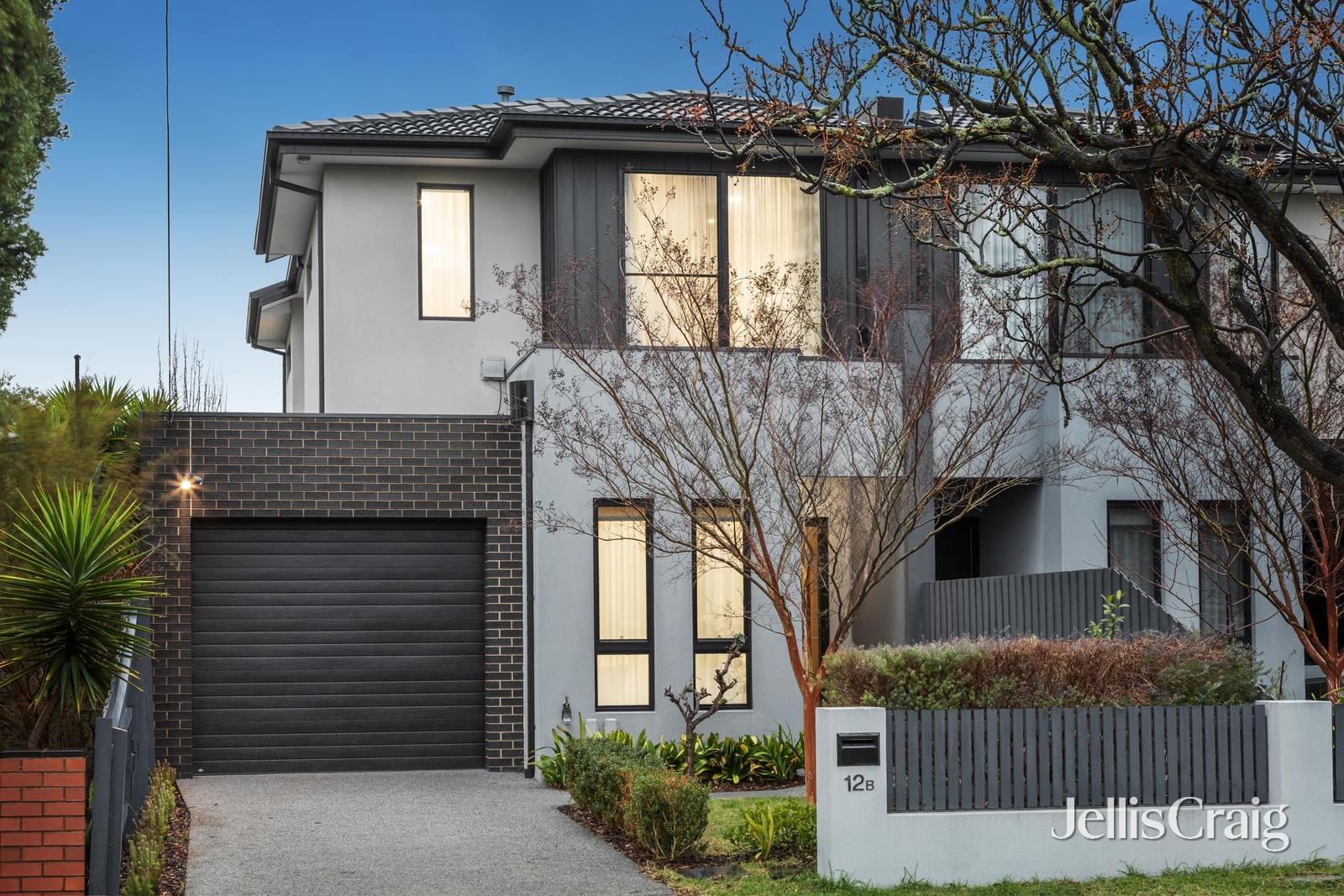 12b Dromana Avenue, Bentleigh East image 1