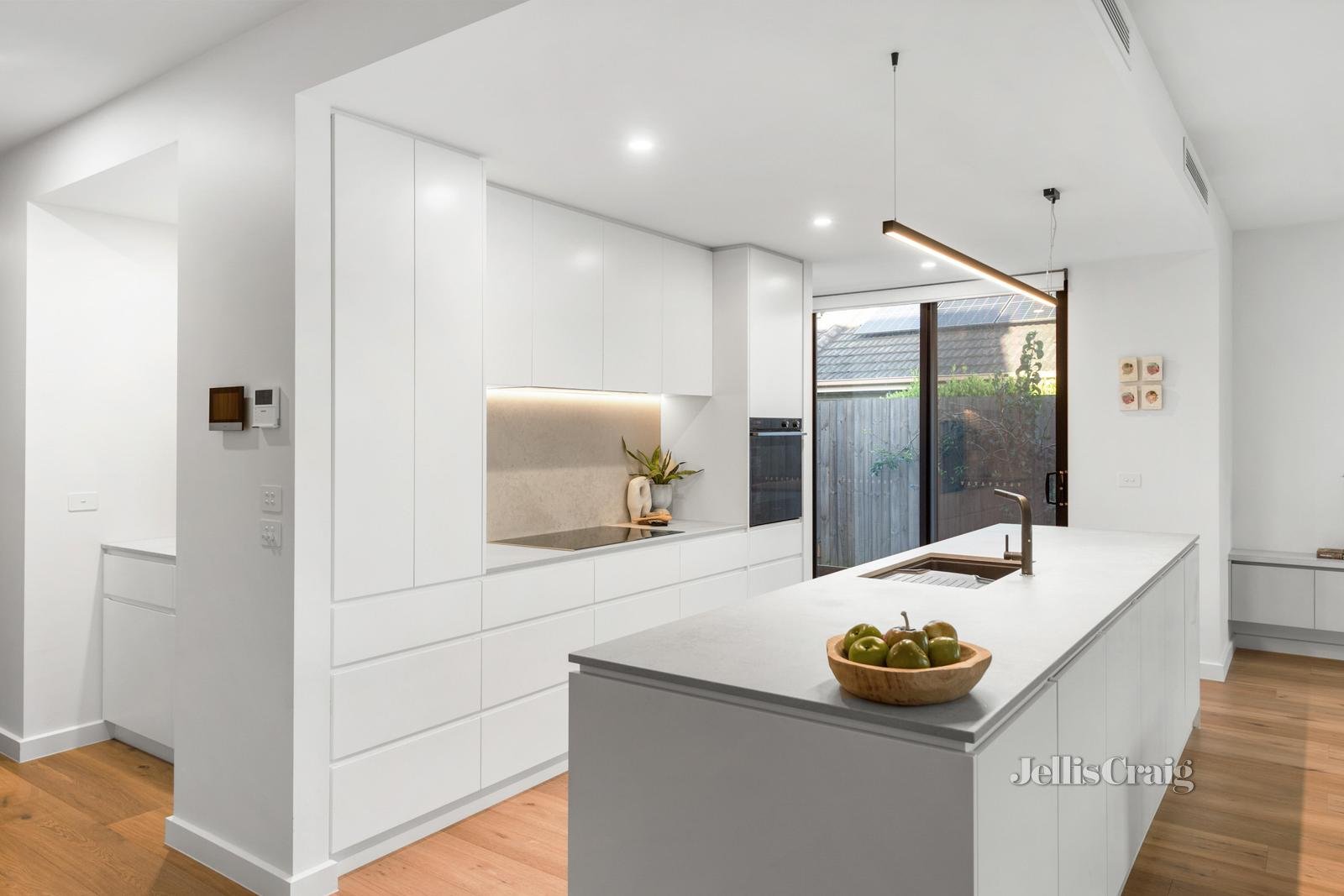 12B Thornton Street, Eltham image 6