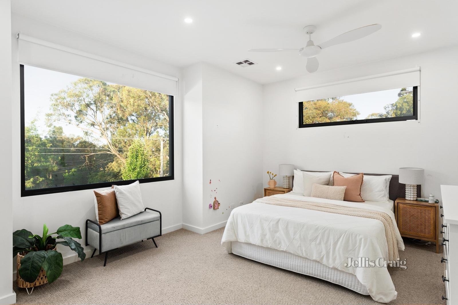 12B Thornton Street, Eltham image 10