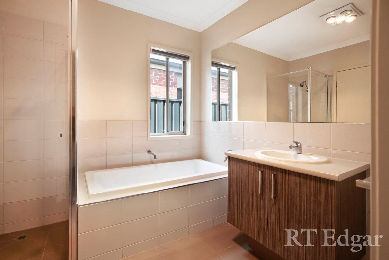 Property Gallery Thumbnail 7