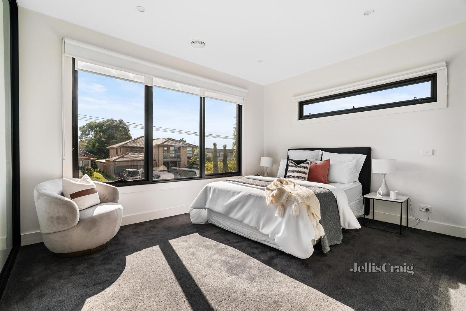 12b Wood Street, Bentleigh image 6