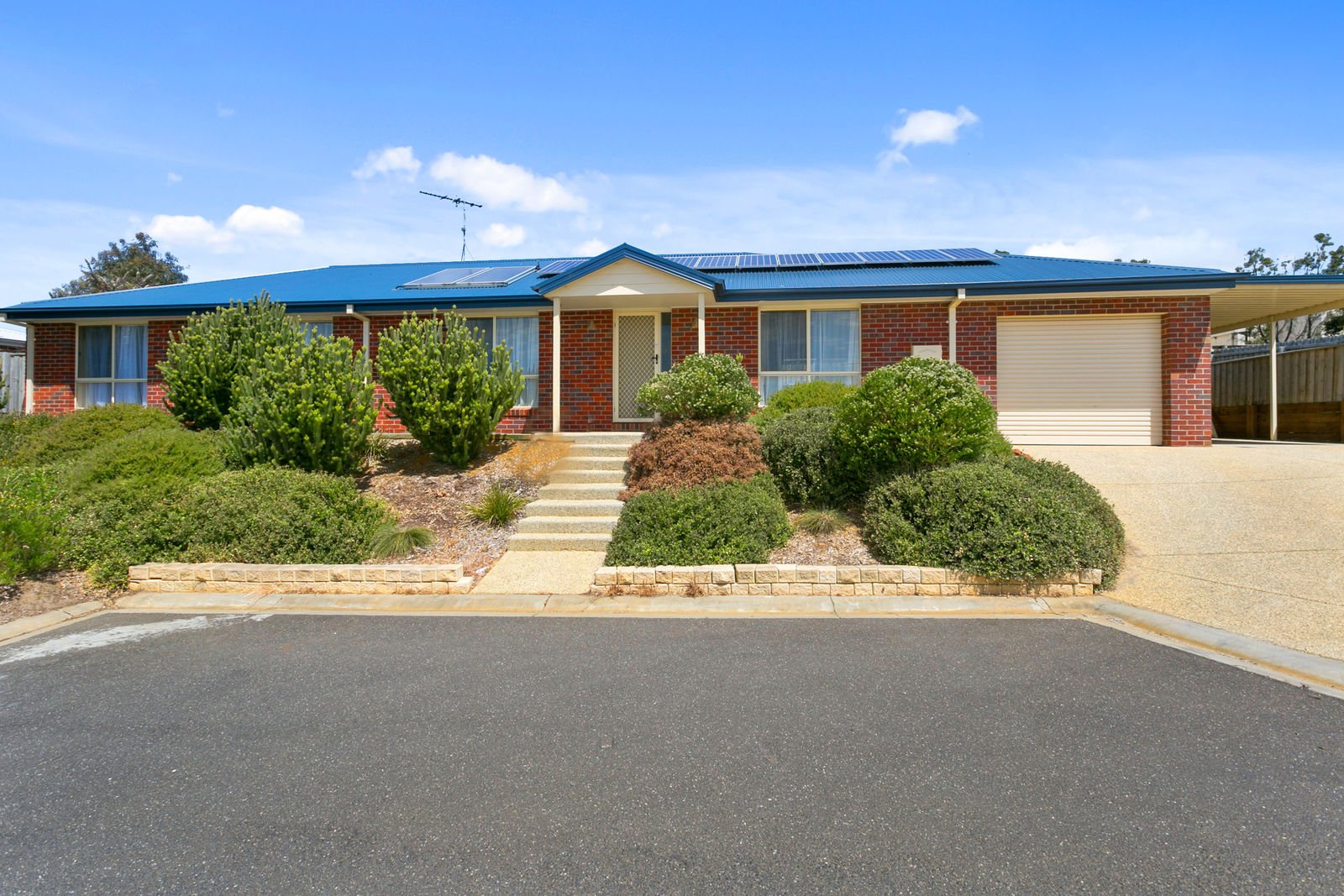 Property Gallery - Main Image