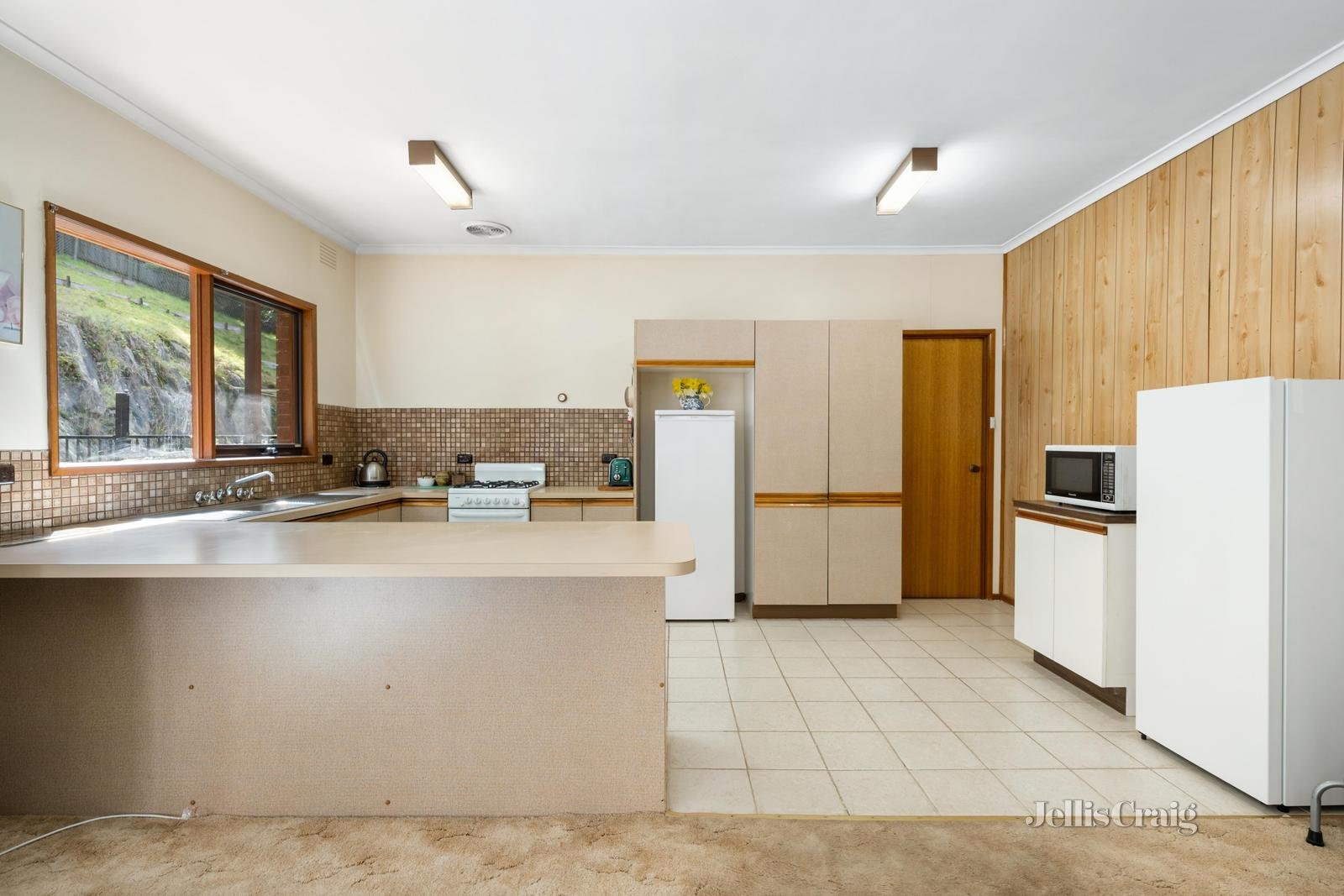 13-15 Curry Road, Park Orchards image 4