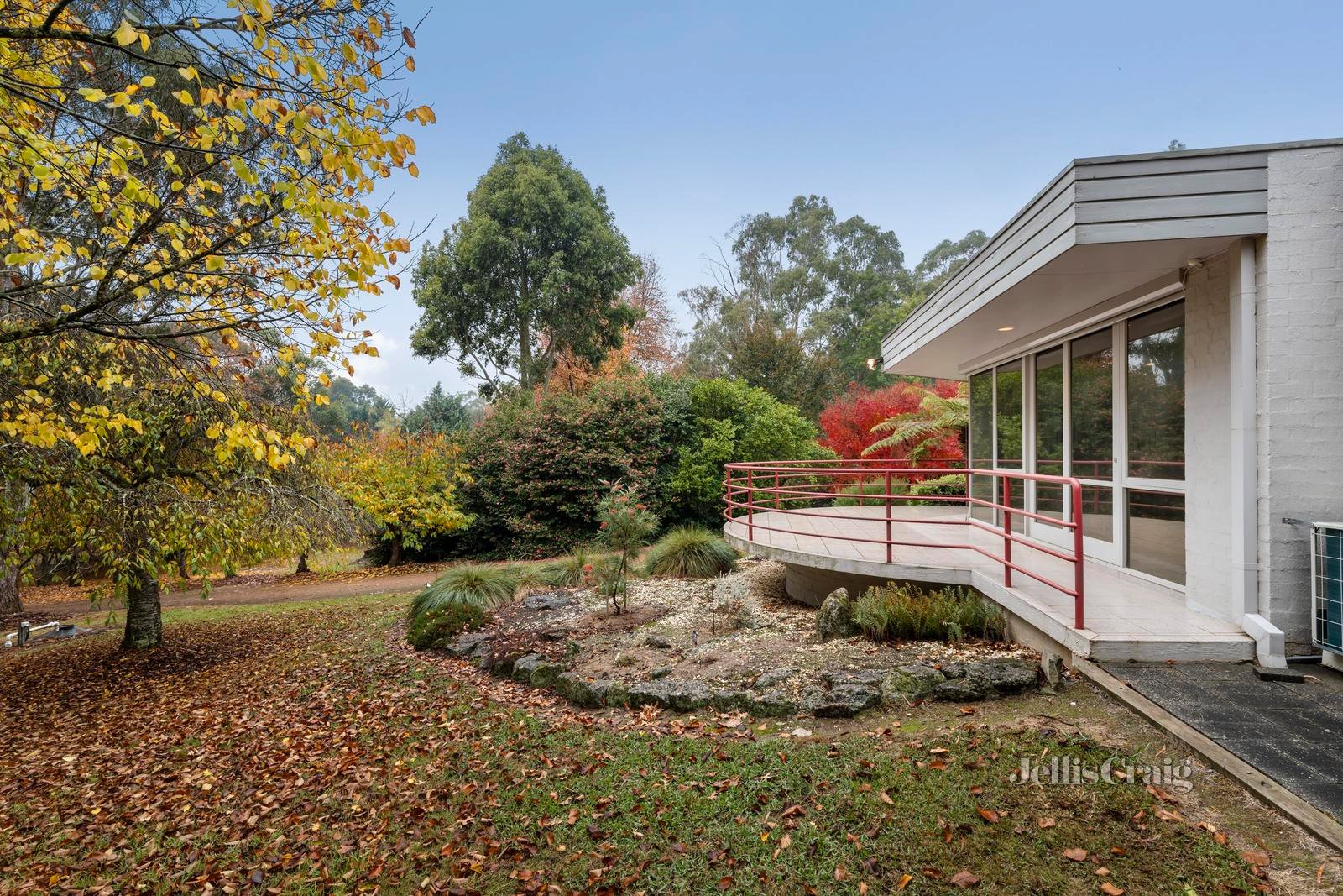 13-15 Lewis Road, Healesville image 2