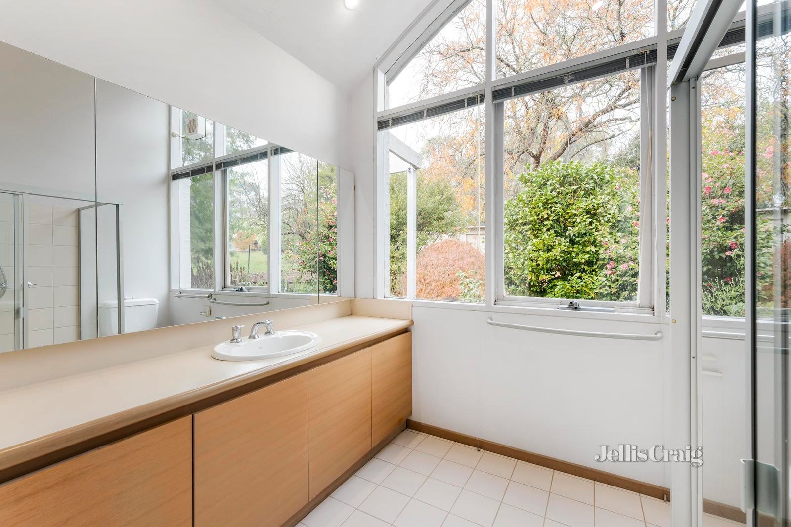 13-15 Lewis Road, Healesville image 7