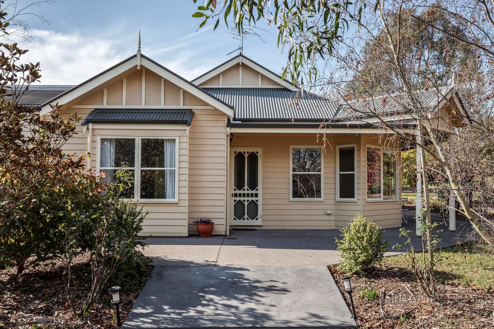13-23 Dawn Place, Wallington image 1