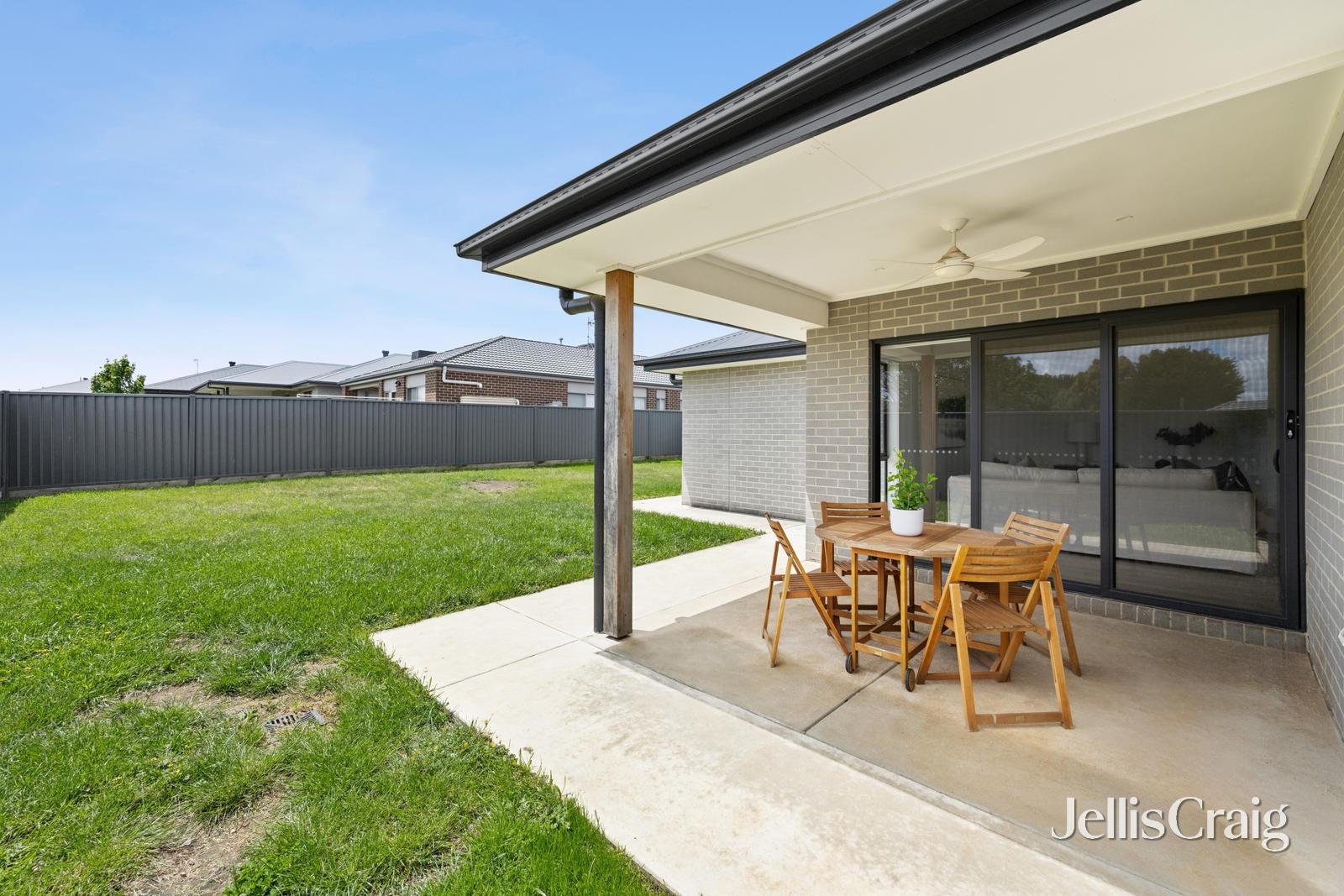 13 Adrianus Street, Alfredton image 6