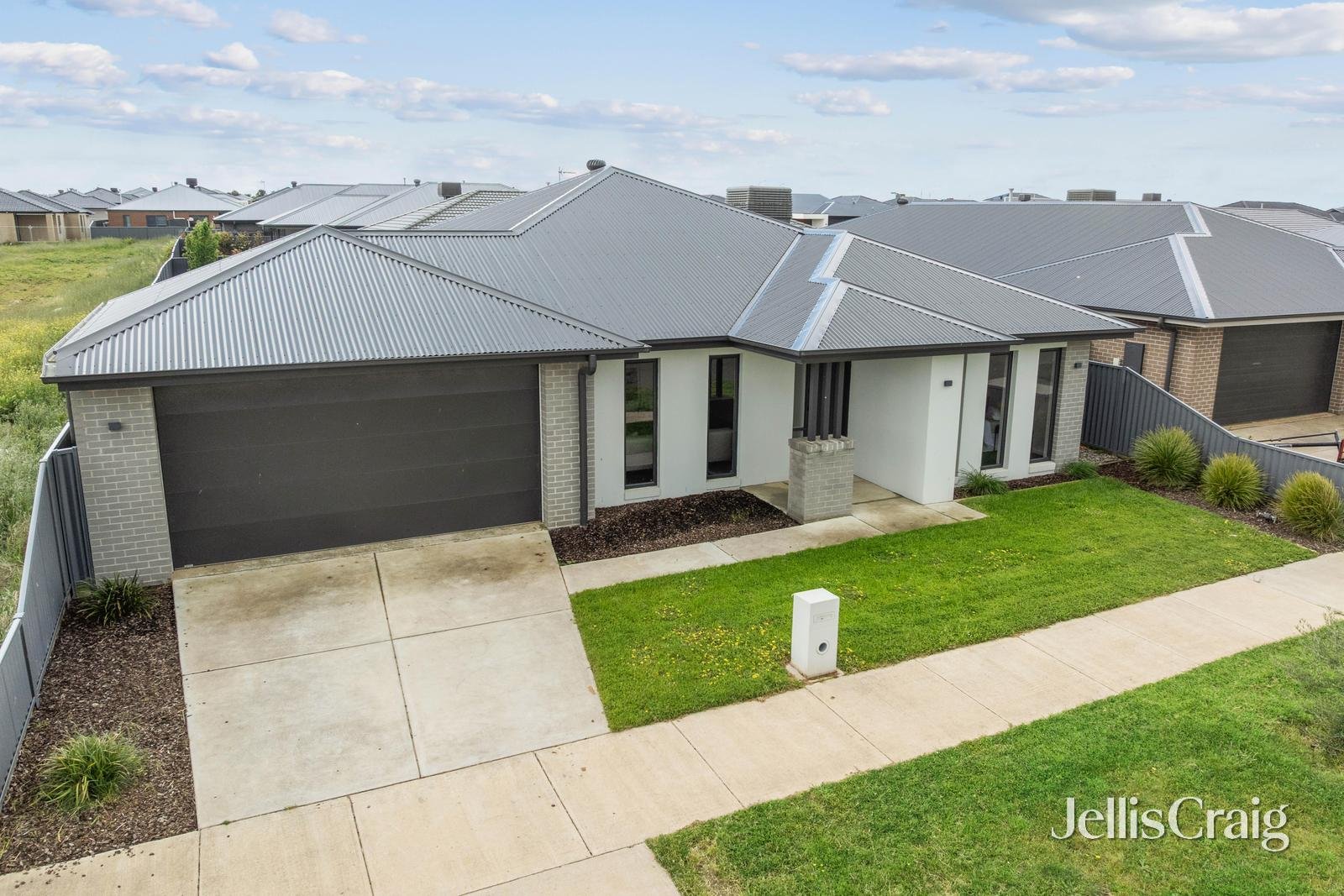 13 Adrianus Street, Alfredton image 8