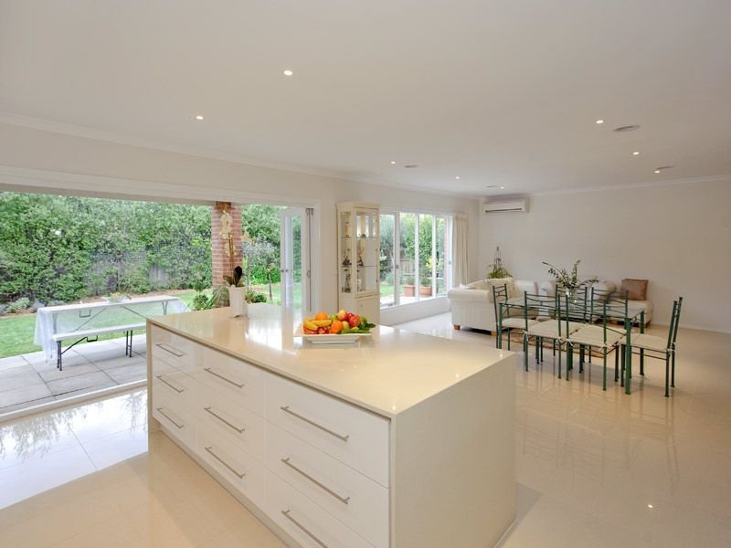 13 Agnes Street, Mont Albert image 3
