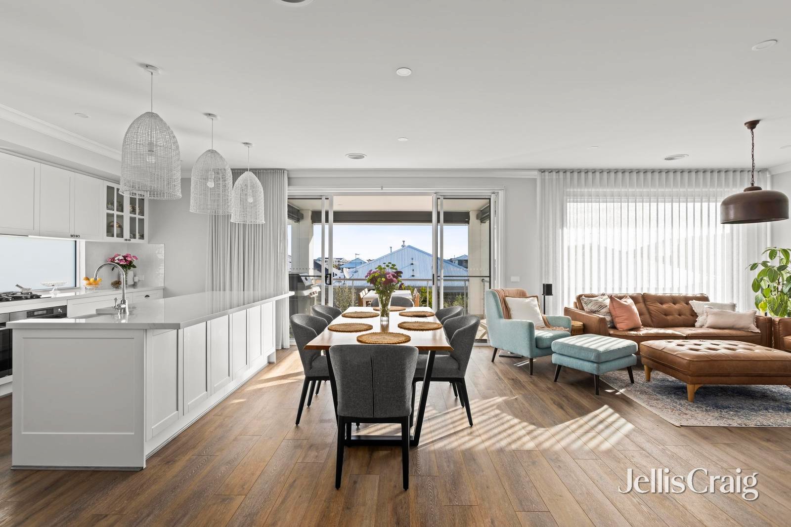 13 Aguna Street, Point&nbsp;Lonsdale image 2