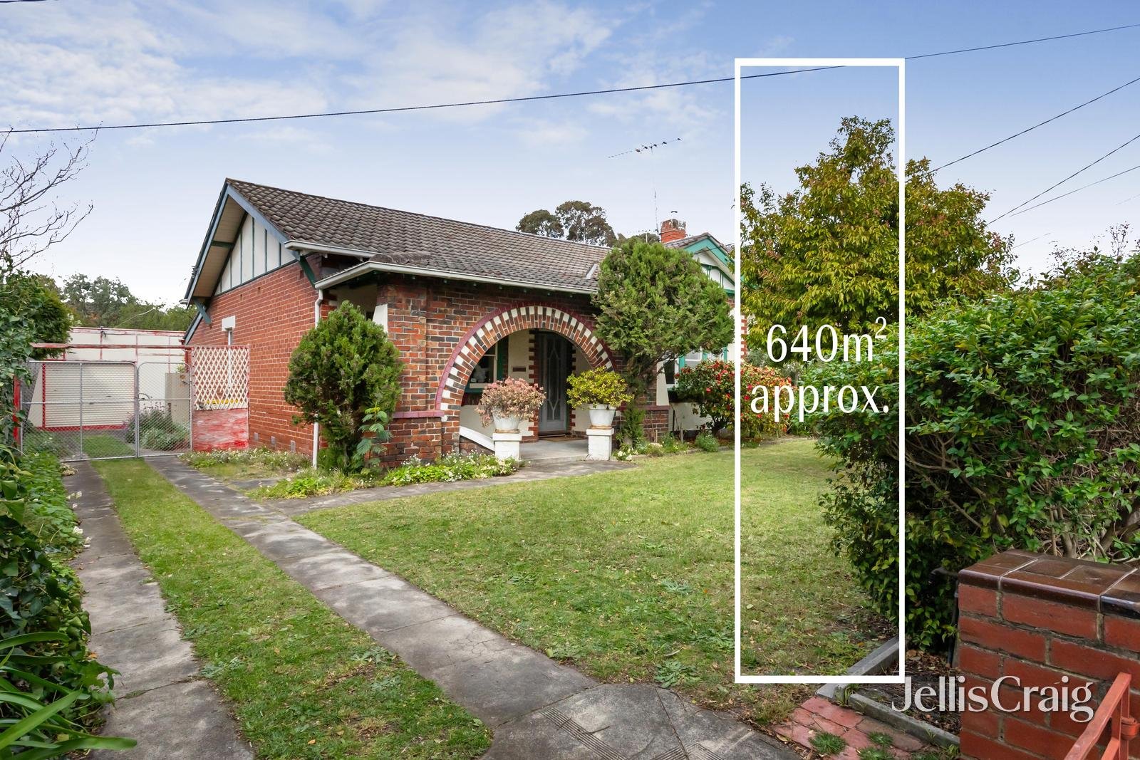 13 Albert Road, Carnegie image 1