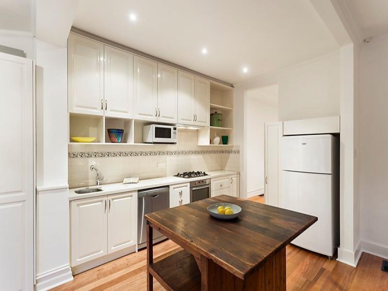 Property Gallery Thumbnail 6