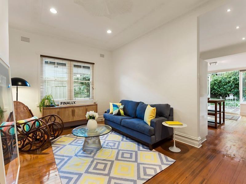 Property Gallery Thumbnail 8