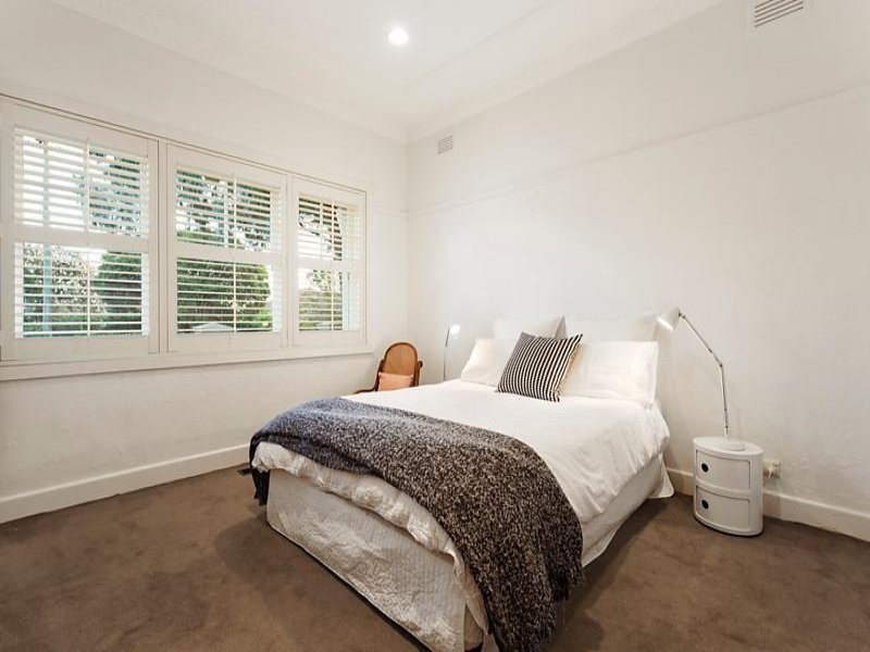 Property Gallery Thumbnail 10