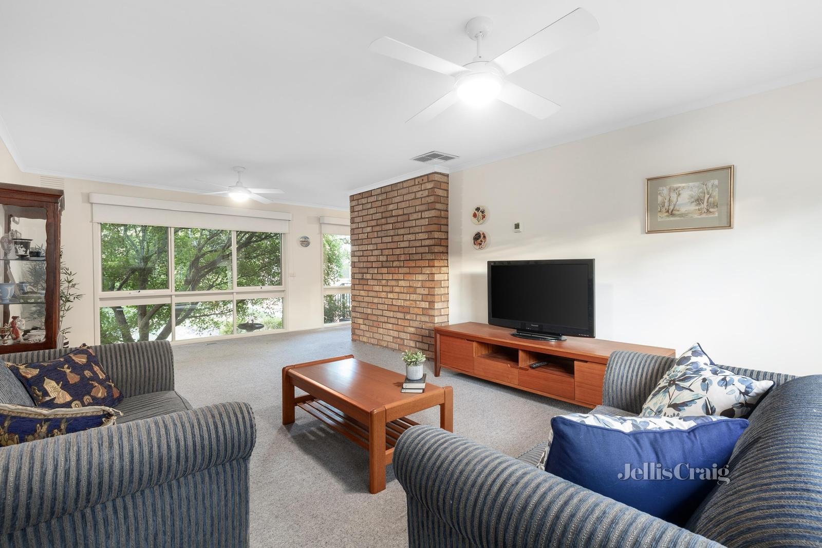 13 Alpha Court, Mitcham image 2