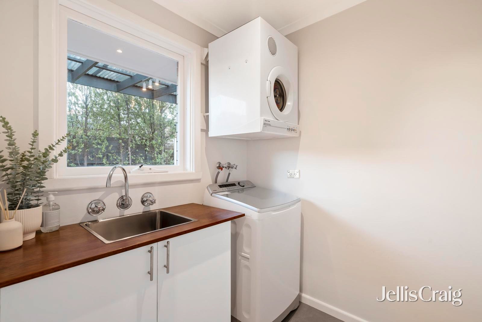 13 Aminga Court, Croydon image 11