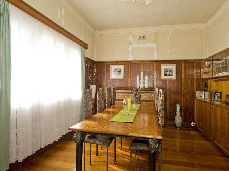 13 Anderson Street, East Geelong image 3