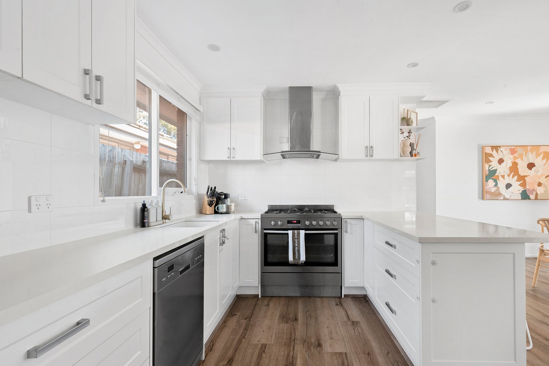Property Gallery Thumbnail 3