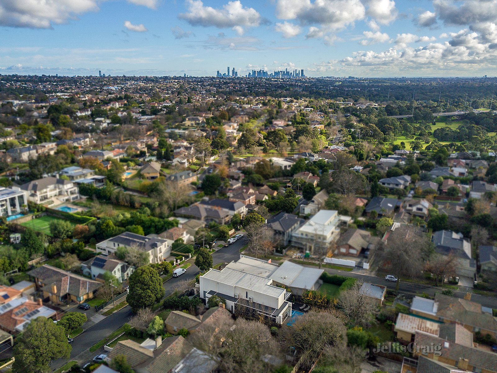 13 Aquila Street, Balwyn North image 15