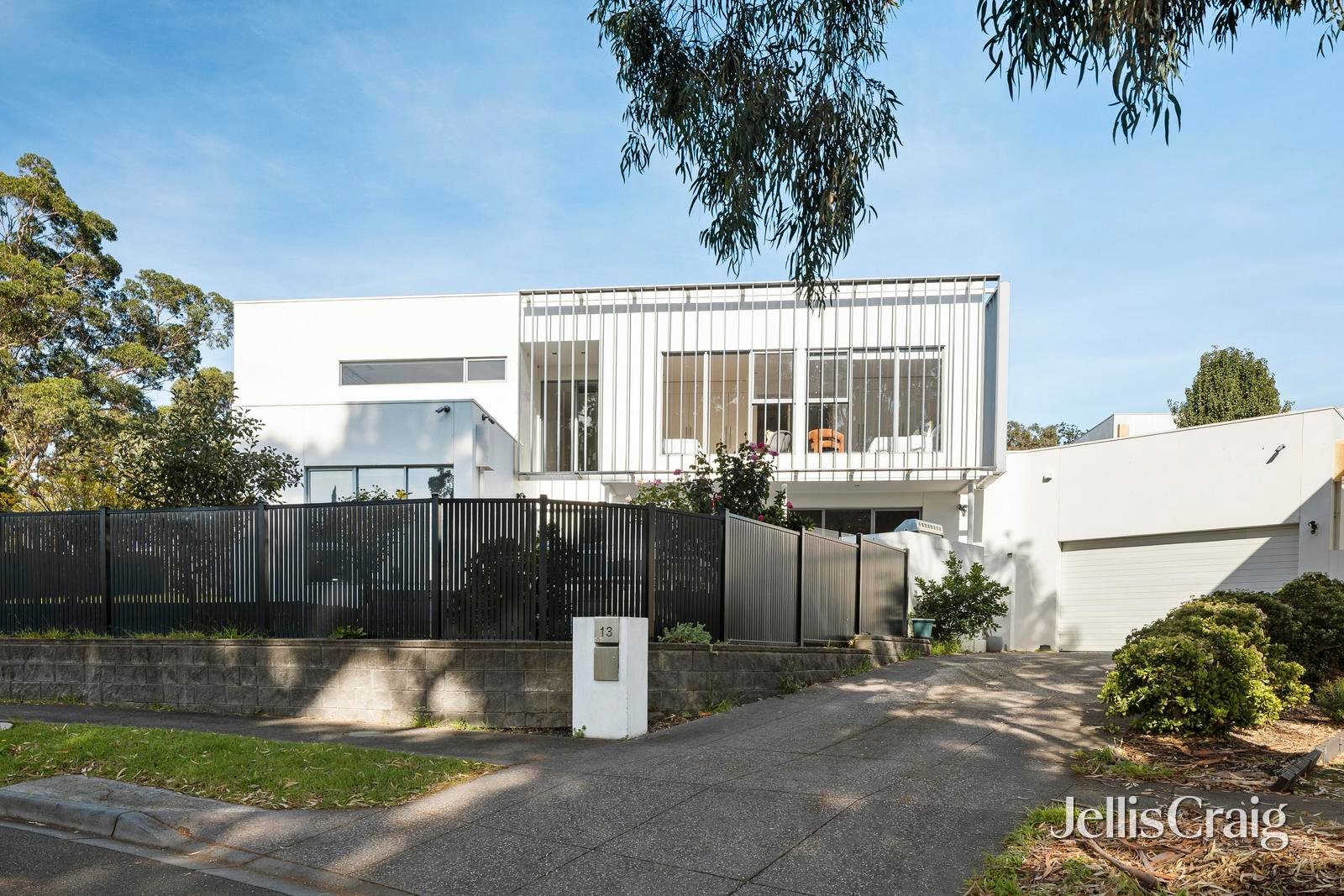 13 Arbour Drive, Kew image 1