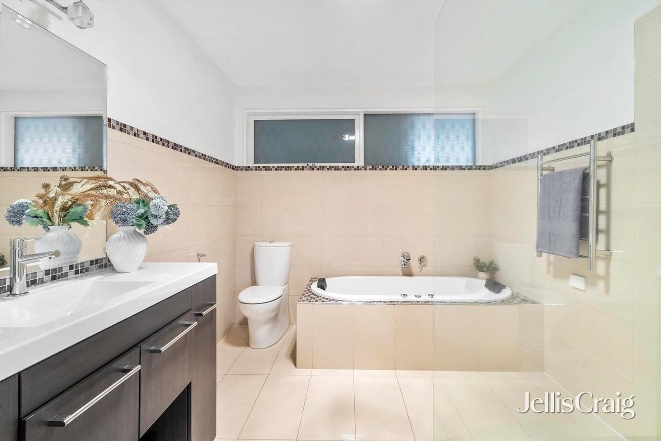 13 Ardgower Court, Templestowe&nbsp;Lower image 7