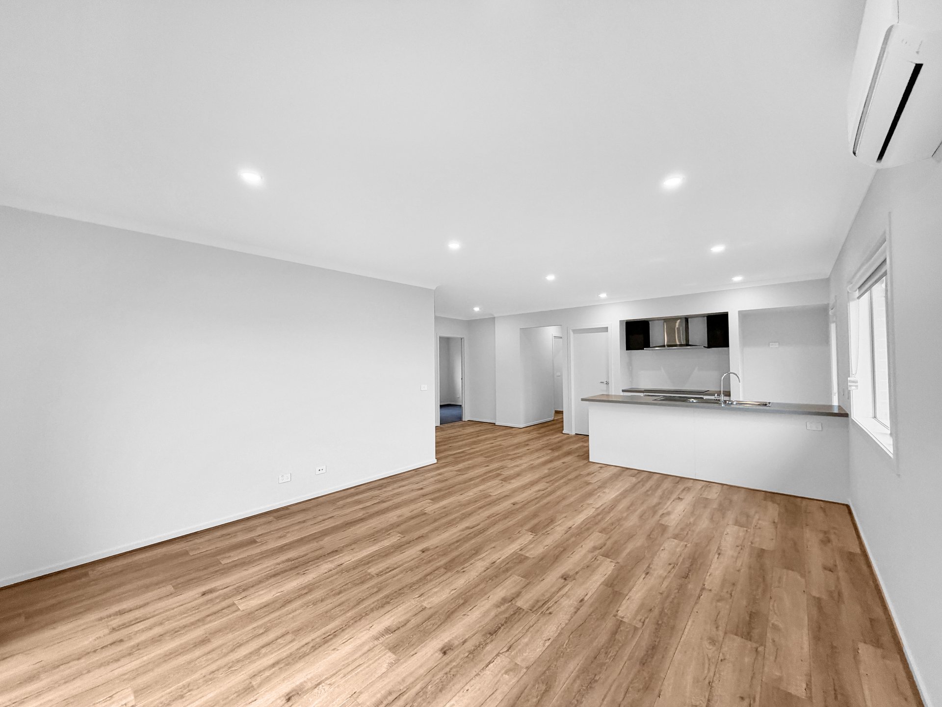 13 Ashfield Drive, Charlemont image 5