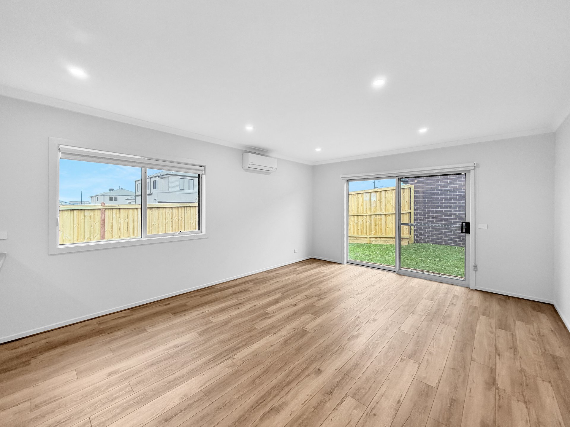 13 Ashfield Drive, Charlemont image 6