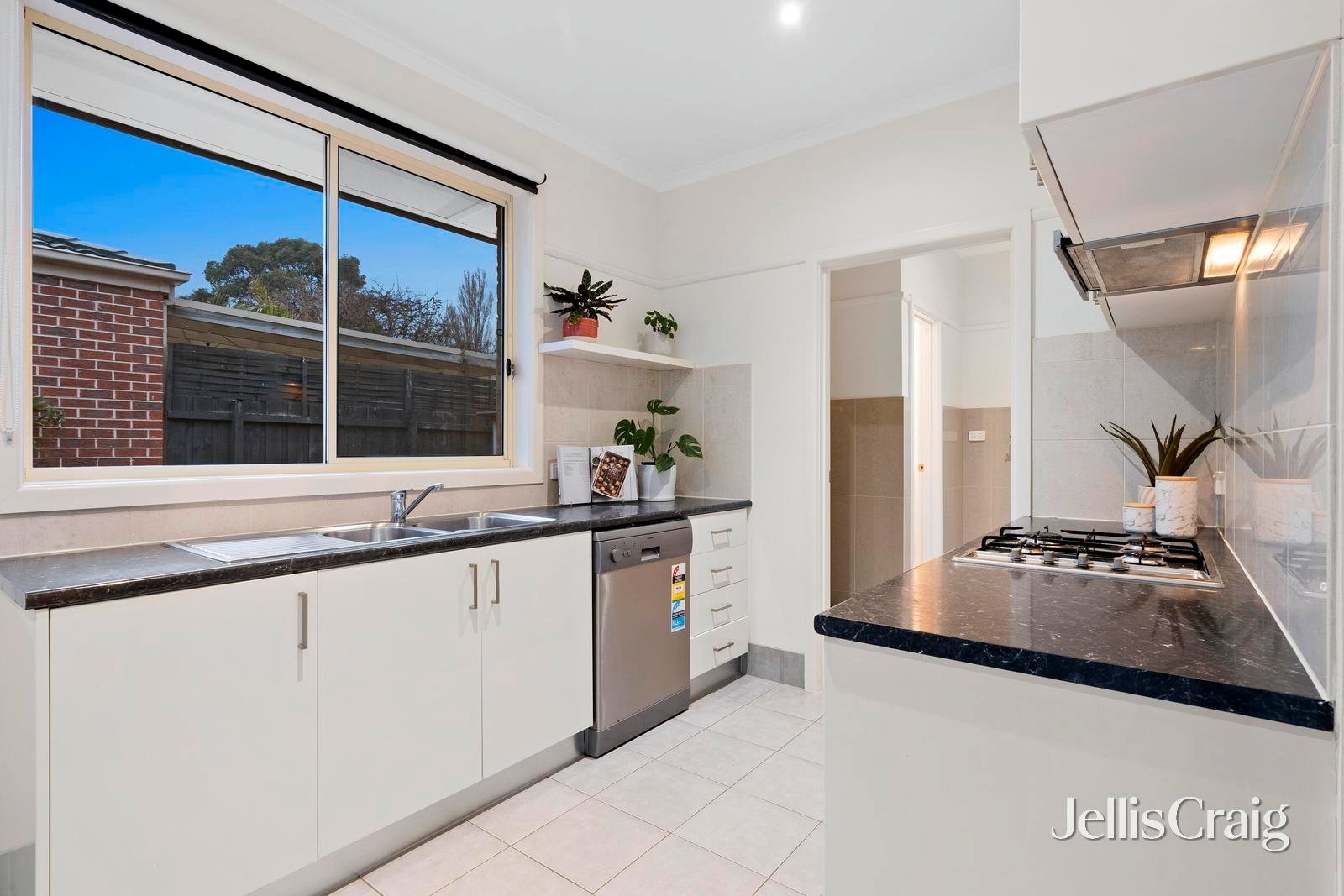 1/3 Ashleigh Court, Cheltenham image 5