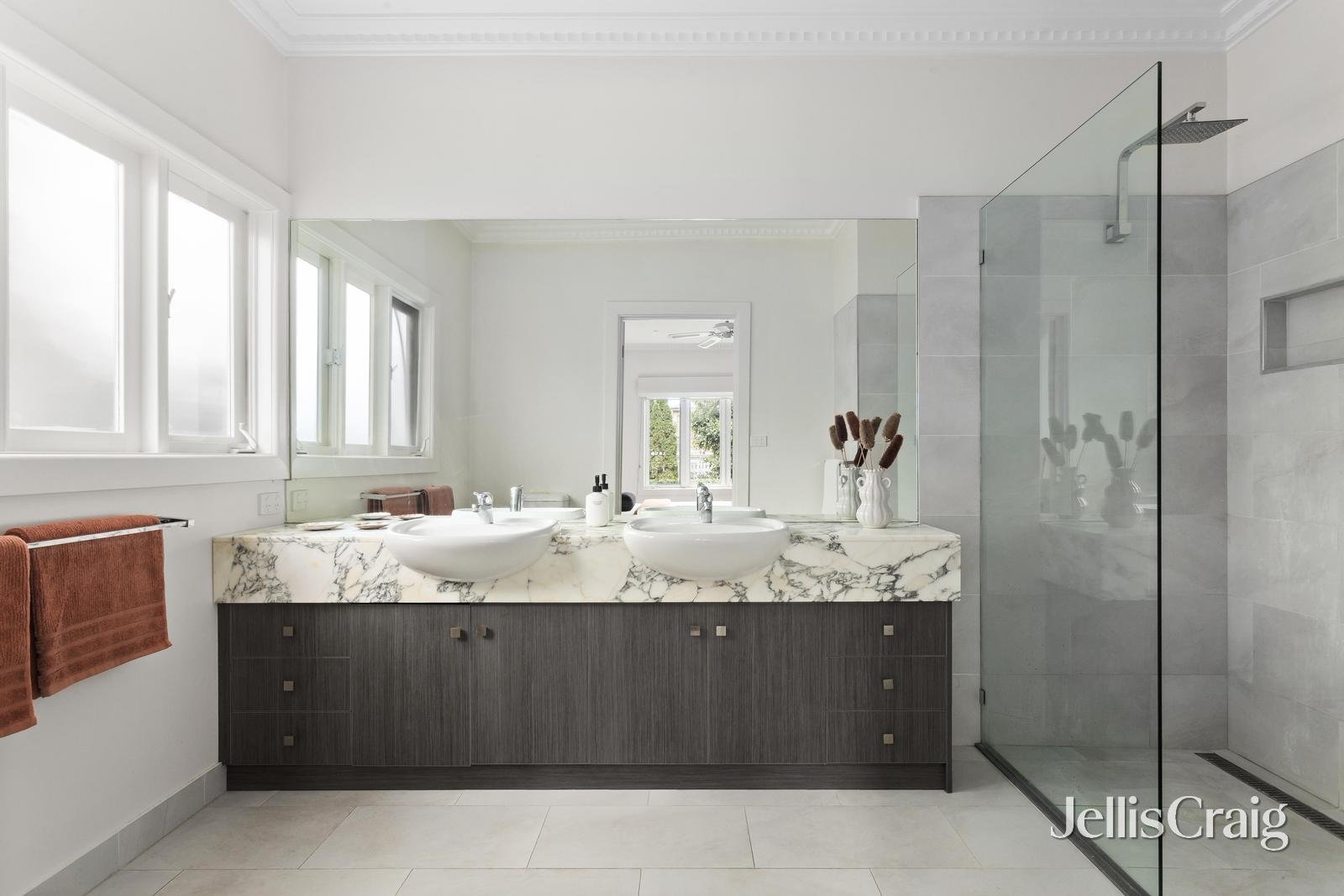 13 Atkinson Street, Bentleigh image 8