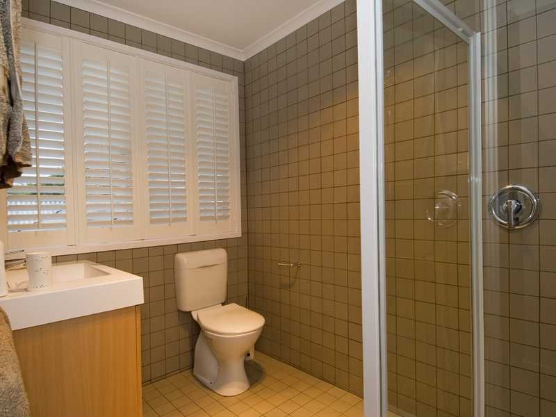 13 Austin Street, Newtown image 11