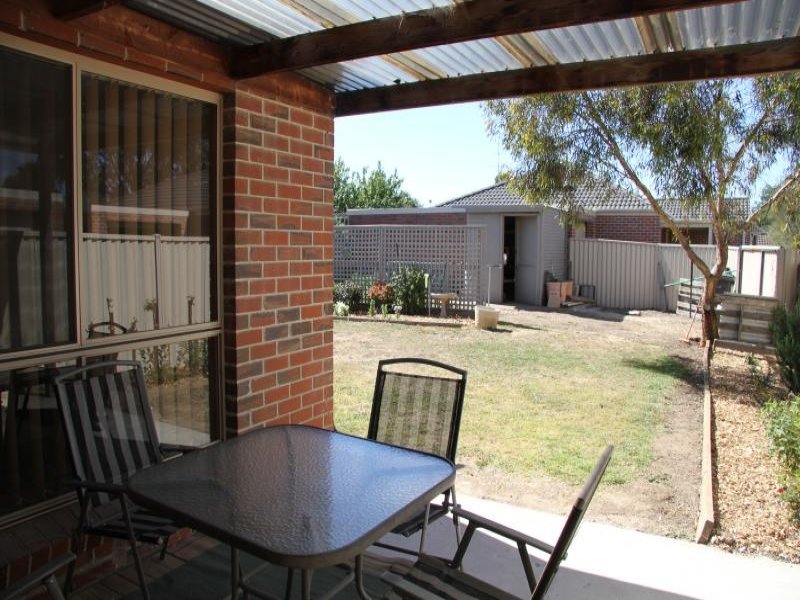 1/3 Bala Street, Sebastopol image 7