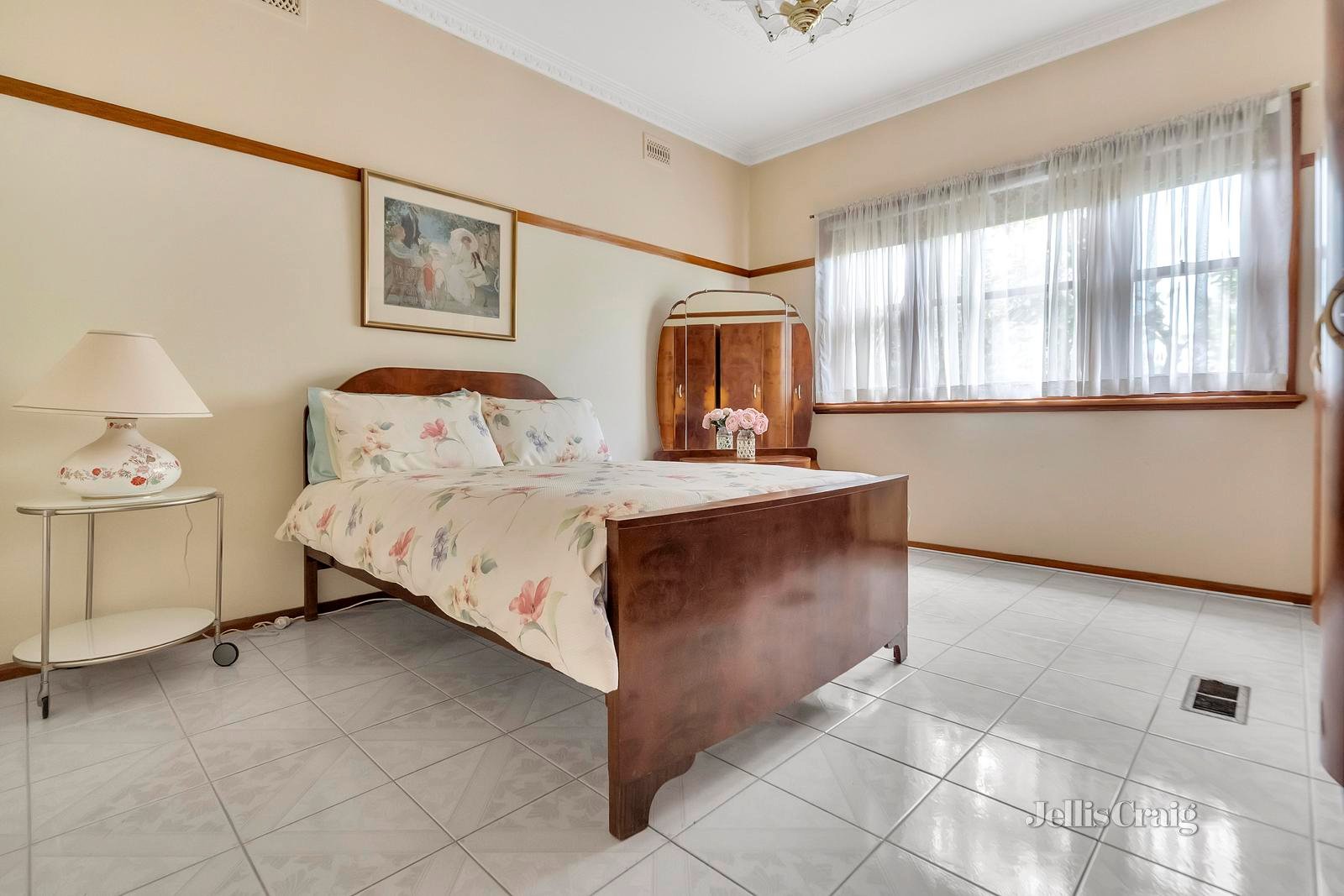 13 Balmoral Avenue, Pascoe Vale South image 6