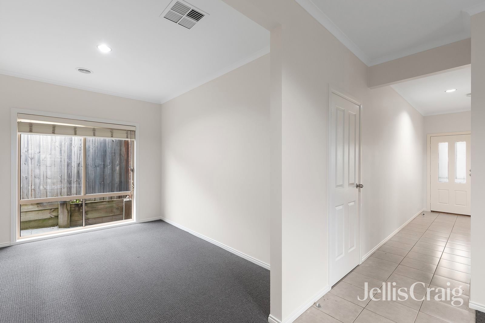 13 Banfield Terrace, Greensborough image 3